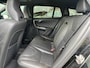 Volvo V60 2.0 D4 5-cilinder Momentum Automaat | Rijklaar incl garantie | Schuifdak Donker glas Xenon Sportstoelen voor