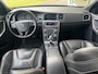 Volvo V60 2.0 D4 5-cilinder Momentum Automaat | Rijklaar incl garantie | Schuifdak Donker glas Xenon Sportstoelen voor