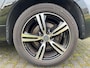 Volvo V60 2.0 D4 5-cilinder Momentum Automaat | Rijklaar incl garantie | Schuifdak Donker glas Xenon Sportstoelen voor
