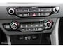 Kia Niro Hybrid 1.6 GDi DynamicLine, Trekhaak, Navi, App connect, Cruise, Clima, Pdc voor + achter + camera,