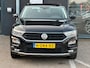 Volkswagen T-Roc 1.5 TSI Style/150 PK/CARPLAY/AUTOMAAT/NETTE STAAT!!