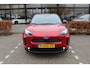 Toyota Yaris Cross 1.5 Hybrid Executive | Rijklaar | Bi-Tone | Trekhaak | Blind Spot | Head Up | Stoelverw. | Sensoren v+a | JBL | Half-leder