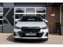 BMW 5-Serie 520i M Sport | Panorama | Bowers & Wilkins | Head-Up | 360° | 21 Inch | Driving Ass. Plus | Trekhaak |