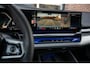 BMW 5-Serie 520i M Sport | Panorama | Bowers & Wilkins | Head-Up | 360° | 21 Inch | Driving Ass. Plus | Trekhaak |