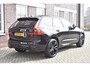 Volvo XC60 2.0 T8 Plug-in hybrid AWD Ultimate Black Edition Wij zijn op afspraak geopend! Graag bellen voor uw komst.