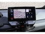 Volkswagen ID.3 204pk Life 58 kWh | Navigatie | Stoelverwarming | Adaptieve Cruise Control