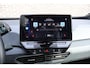 Volkswagen ID.3 204pk Life 58 kWh | Navigatie | Stoelverwarming | Adaptieve Cruise Control