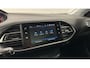 Peugeot 308 SW 1.2 PureTech Allure Pack CARPLAY PANO TREKHAAK NAVI LM ECC CRUISE.