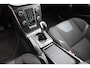 Volvo V40 1.6 T2 Momentum TREKHAAK CRUISE CLIMA NAVI DIGITAL-DASH PDC LMV NAP NETTE-AUTO R-DESIGN-LMV!