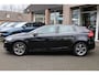 Volvo V40 1.6 T2 Momentum TREKHAAK CRUISE CLIMA NAVI DIGITAL-DASH PDC LMV NAP NETTE-AUTO R-DESIGN-LMV!