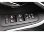 Volvo V40 1.6 T2 Momentum TREKHAAK CRUISE CLIMA NAVI DIGITAL-DASH PDC LMV NAP NETTE-AUTO R-DESIGN-LMV!