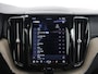 Volvo XC60 2.0 T8 Plug-in hybrid AWD Plus Bright | Panoramadak | Comfortstoelen | HUD | Harman/Kardon Audio | Ele. verstelbare stoelen + geheugen | 360 Camera | Apple CarPlay/Android Auto | Ele. wegklapbare trekhaak |