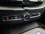 Volvo XC60 2.0 T8 Plug-in hybrid AWD Plus Bright | SOH 97,9% | Elek. Trekhaak | Panoramadak | Comfortstoelen | HUD | Harman/Kardon | Elek. Stoelen met Geheugen | 360° Camera | Apple Carplay/Android Auto |