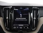Volvo XC60 2.0 T8 Plug-in hybrid AWD Plus Bright | Panoramadak | Comfortstoelen | HUD | Harman/Kardon Audio | Ele. verstelbare stoelen + geheugen | 360 Camera | Apple CarPlay/Android Auto | Ele. wegklapbare trekhaak |