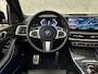 BMW X5 50e M-Sport Pro | Panorama | 360 Camera | ACC | Carbon | Individual Leder | Trekhaak | Head-Up | Keyless-Entry | Harman-Kardon | Stoelverwarming V+A | Memory | Stuurverwarming | 22 inch | Iconic-Glow | M-Gordels | ISO-Glas | Zonwering | Beker Clima | Standkachel | Carplay | Draadloos Laden |