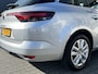 Renault Megane Estate 1.3 TCe Airco Cruise control Parkeersensoren voor en achter Telefoonverbinding Stuurwielbediening 5-Persoons Navigatiesysteem