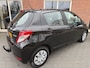 Toyota Yaris 1.0 VVT-i Now NIEUWE APK / AIRCO / TREKHAAK