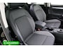 Volkswagen Golf 1.5 eTSI GOAL edition All-season | Navigatie | PDC V+A | Stoel- stuurverwarming Privacy glas, Travel Assist, Adaptive cruise, App-connect