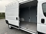 Opel Movano 2.2D 140 PK 3.5T / L3H2 / 49.954 KM / 3 TONS TREKHAAK / IMPERIAAL + LADDER / CAMERA / CRUISE / AIRCO