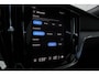 Volvo V60 2.0 T8 Plug-in hybrid AWD Ultra Perf. Ed. Dark | Nappa leder Charcoal | Polestar Engineered software | Panoramadak | Visual Park Assist | 6,4 kw Boordlader | Adaptive Cruise control | Pilot Assist | Premium Pack | Preconditioning met timer | Getinte ramen | Headup display | Full Led | Driver Assistance | Driver Awareness | 19" 5-Triple Spaaks Black Diamond Cut | Bowers & Wilkins Audiosysteem | Google Maps | Google Assistant | Blis | Elektrische achterklep | Stoelventilatie voor | Stoelmassage voor | Verwarmbaar stuurwiel | Keyless | Elektrisch verstelbare voorstoelen met geheugen | Lichting Pack | Stoelverwarming voor en achter | Apple Carplay | Volvo Car UX | Elektrisch bedienbare achterklep | Verlichtingspack 2