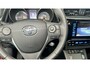 Toyota Auris 1.8 Hybrid Dynamic / Cruise / Stoelver. / Lichtmetalen velgen