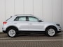 Volkswagen T-Roc 1.0 TSI Style | Stoelverwarming | Camera | ACC |
