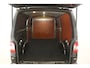 Volkswagen Transporter 2.0 TDI L2H1 | Automaat | Airco | Cruise | Trekhaak | 2xSchuifdeur | Parkeersens.