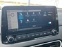 Hyundai Kona 1.6 GDI 141pk HEV Fashion Sky | Camera | Climate controle | Trekhaak | Schuifdak | Head-up display | Premium Audio | Dodehoek detectie | Carplay | Keyless entry | Parkeersensoren | Inklapbare spiegels