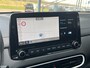Hyundai Kona 1.6 GDI 141pk HEV Fashion Sky | Camera | Climate controle | Trekhaak | Schuifdak | Head-up display | Premium Audio | Dodehoek detectie | Carplay | Keyless entry | Parkeersensoren | Inklapbare spiegels