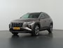 Hyundai Tucson 1.6 T-GDI HEV Premium | Trekhaak | Lederen bekleding | Ele.verstelbare stoelen + geheugen | Stoel/Stuur verwarming | Navigatie | DAB | 360 Camera | Apple CarPlay/Android Auto | Stoelkoeling | Adaptieve Cruise Control | Krell Audio |