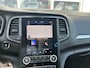 Renault Megane Estate 1.3 TCe Business Edition One Airco Cruise control Trekhaak 1700kg trekgewicht Parkeersensoren voor en achter Telefoonverbinding Stuurwielbediening 5-Persoons Navigatiesysteem Elektrische stoelen Leder