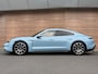 Porsche Taycan 4S Performance 93 kWh 490Pk! Panodak / Luchtvering / Sport Chrono / Bose / Leer / PPF Front / Dealer onderhouden