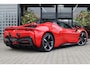 Ferrari SF90 Spider 4.0 V8 Carbon in/ex, Lift, Airbrushed Shields, Pass. display, JBL