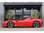 Ferrari SF90 Spider 4.0 V8 Carbon in/ex, Lift, Airbrushed Shields, Pass. display, JBL