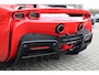 Ferrari SF90 Spider 4.0 V8 Carbon in/ex, Lift, Airbrushed Shields, Pass. display, JBL