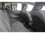 Volvo XC40 T2 129PK AUT8 Business Pro | Harman Kardon Premium Audio | Panoramisch schuif-/kanteldak | 360° Parkeercamera | Semi-Electrische wegklapbare trekhaak | Parkeersensoren voor + achter| Adaptive Cruise Control & Pilot Assist | BLIS | Volvo on Call