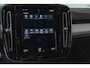 Volvo XC40 T2 Business Pro | Harman Kardon Premium Audio | Panoramadak | 360° Parkeercamera | Semi-Electrische wegklapbare trekhaak | Parkeersensoren voor + achter| Adaptive Cruise Control | BLIS | Volvo on Call