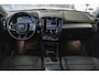 Volvo XC40 T2 Business Pro | Harman Kardon Premium Audio | Panoramadak | 360° Parkeercamera | Semi-Electrische wegklapbare trekhaak | Parkeersensoren voor + achter| Adaptive Cruise Control | BLIS | Volvo on Call
