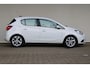 Opel Corsa 1.0 Turbo Online Edition | Achteruitrijcamera | Cruise control | Navigatie | 16` Lichtmetalen velgen |