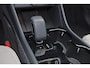 Volvo EX40 Extended Range Ultra 82 kWh - Panorama/schuifdak - IntelliSafe Assist & Surround - 360º Camera - Harman/Kardon audio - Verwarmde voorstoelen & stuur - Parkeersensoren voor & achter - Elektr. bedienb. voorstoelen met geheugen links - Draadloze tel. lader - Warmtepomp - Extra getint glas - 19' LMV
