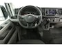 Volkswagen Crafter 2.0 TDI L3H3 | Aut. | 3000kg Trekgew. | Airco | Cruise | Camera | Carplay | 3 Zits | Trekhaak | 2xSchuifdeur | Parkeersens.
