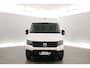 Volkswagen Crafter 2.0 TDI L3H3 | Aut. | 3000kg Trekgew. | Airco | Cruise | Camera | Carplay | 3 Zits | Trekhaak | 2xSchuifdeur | Parkeersens.