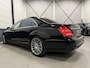 Mercedes-Benz S-klasse 600 V12 Lang AMG Facelift UNIEKE AUTO/TOPCONDITIE/VOLLEDIG MERCEDES DEALER HISTORIE/PANO-SCHUIFDAK/NACHTZICHT/MASSAGE+VENTILATIE/DISTRONIC/LANE-ASSIST/CAMERA/HARMAN&KARDON/20"AMG/YOUNGTIMER/BTW-AUTO