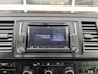 Volkswagen Transporter Kombi 2.0 TDI L2H1 150pk BPM/ BTW vrij 9-Persoons Euro 6 Airco Cruise control Navigatiesysteem Telefoonverbinding Apple carplay 1e eigenaar Trekhaak 2500kg trekgewicht 1e eigenaar Euro 6 Ex overheidsauto