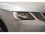 Skoda Octavia 1.0 TSI Greentech Business Edition [ Navi Half-Leder Stoelverwarming ]