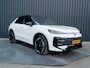 Volkswagen T-Roc 1.5 eTsi R-Line First Edition | Black Style | 360 Camera | Head Up | Elk. A-klep | IQ Light | Prijs Rijklaar!!