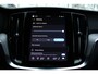 Volvo V60 2.0 T6 Plug-in hybrid AWD Plus Dark | Lichtmetalen Velgen 18" | Electronic Climate Controle |  Voorstoelen + Stuurwiel Verwarmd En Elektrische Lendesteunen | Achterbank Verwarmd  | Keyless Entry | Keyless Start | Google Navigatiesysteem |