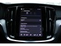 Volvo V60 2.0 T6 Plug-in hybrid AWD Plus Dark | Lichtmetalen Velgen 18" | Electronic Climate Controle |  Voorstoelen + Stuurwiel Verwarmd En Elektrische Lendesteunen | Achterbank Verwarmd  | Keyless Entry | Keyless Start | Google Navigatiesysteem |