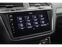 Volkswagen Tiguan 1.4 TSI 245pk eHybrid R-Line Business+ Trekhaak Camera Leder Stoelverwarming Head-Up Memory Panoramadak Virtual Cockpit Navigatie