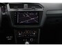 Volkswagen Tiguan 1.4 TSI 245pk eHybrid R-Line Business+ Trekhaak Camera Leder Stoelverwarming Head-Up Memory Panoramadak Virtual Cockpit Navigatie